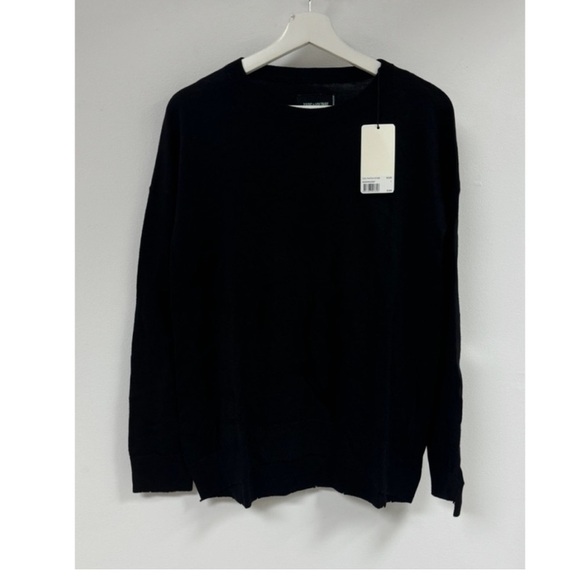 Zadig & Voltaire Cece Star Patch Cashmere Sweater in Black. - Picture 5 of 11